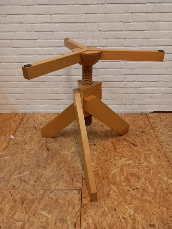 Vico Magistretti Table